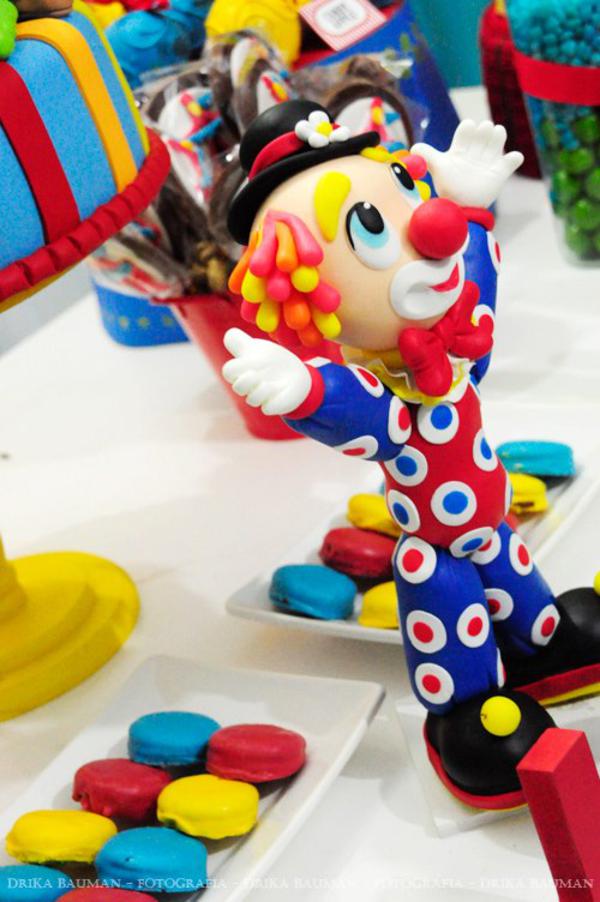 Circus themed birthday party via Kara's Party IDeas KarasPartyIdeas.com